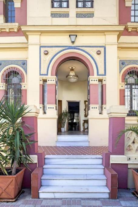Palacete Del Porvenir Sevilla Bagian luar foto